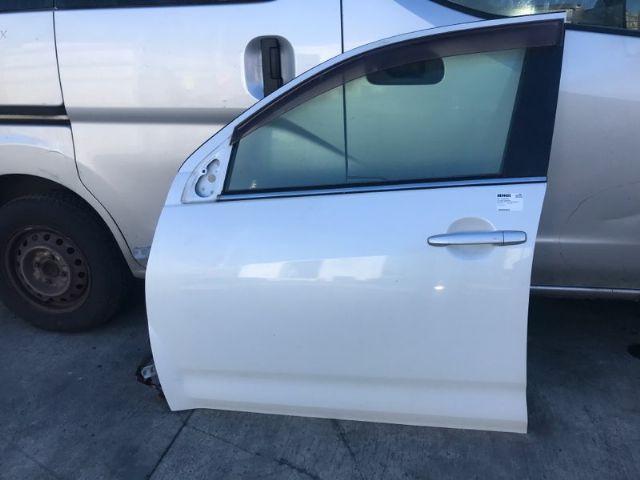 Mitsubishi Outlander CW4W 2006-2012 LF Door Complete