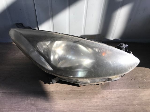 Mazda Demio DE 2007-2014 R Headlight (Halogen)