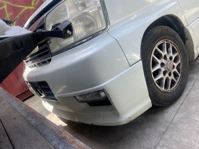 Nissan Elgrand E50 4WD 05/97-05/02