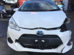 Toyota Aqua NHP10 2015-2017