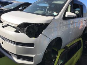 Toyota Porte/Spade NCP141