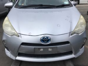 Toyota Aqua NHP10 2011-2015